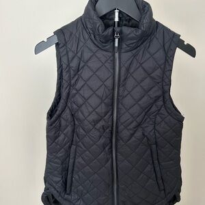 NWNT Kyodan Black Quilted Vest